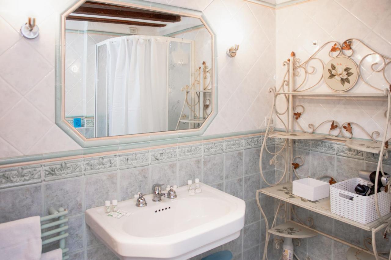 Superior In Via Garibaldi By Bricola Appartement